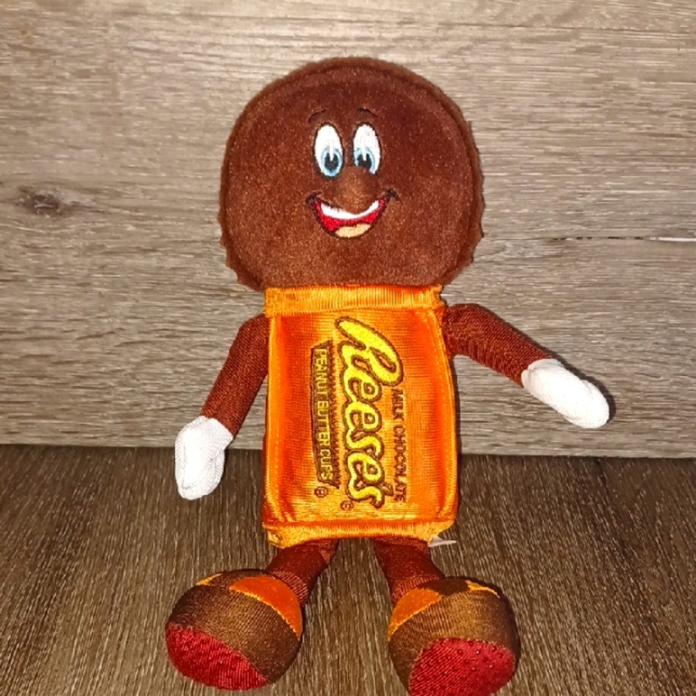 The Petting Zoo Hershey's REESE'S Peanut Butter Cups Man Plush Figure